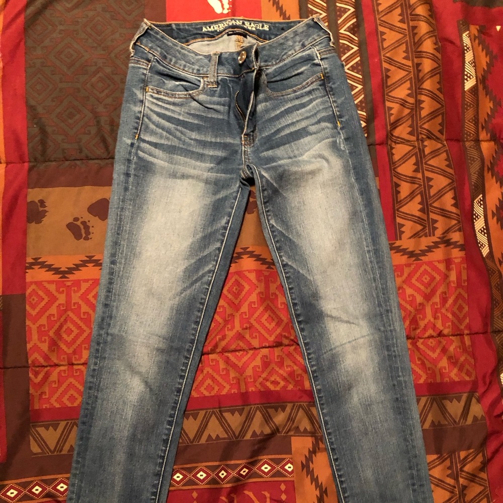 Womens size 2 Long American Eagle jeggings